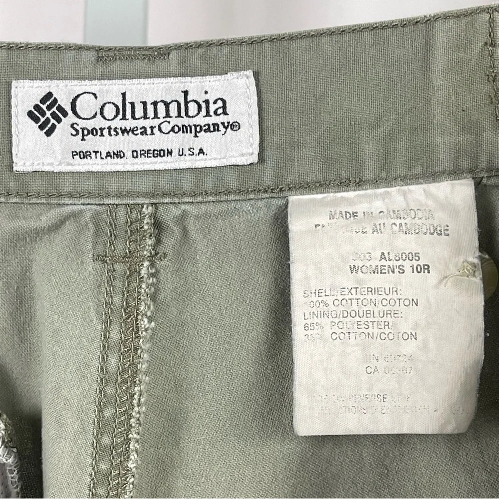 Columbia Vintage Women's Size 10 Cargo Safari Hiking Outdoor Shorts Gorpcore